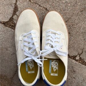 Vans Men's Cream Canvas Sneakers Chima Ferguson Size 10.5